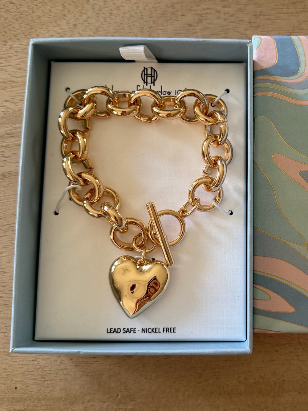 House of Harlow 1960 Gold Heart Toggle Link Bracelet